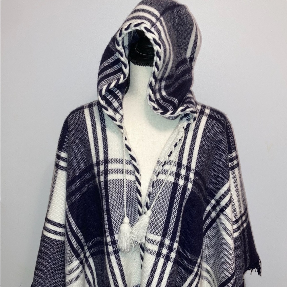 Cozy Purple plaid Print Ecuadorian Poncho Wrap Jacket, By Tejidos Diaz,